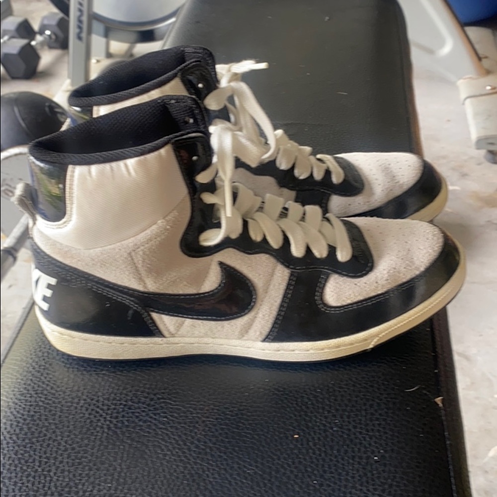 NIKE high tops